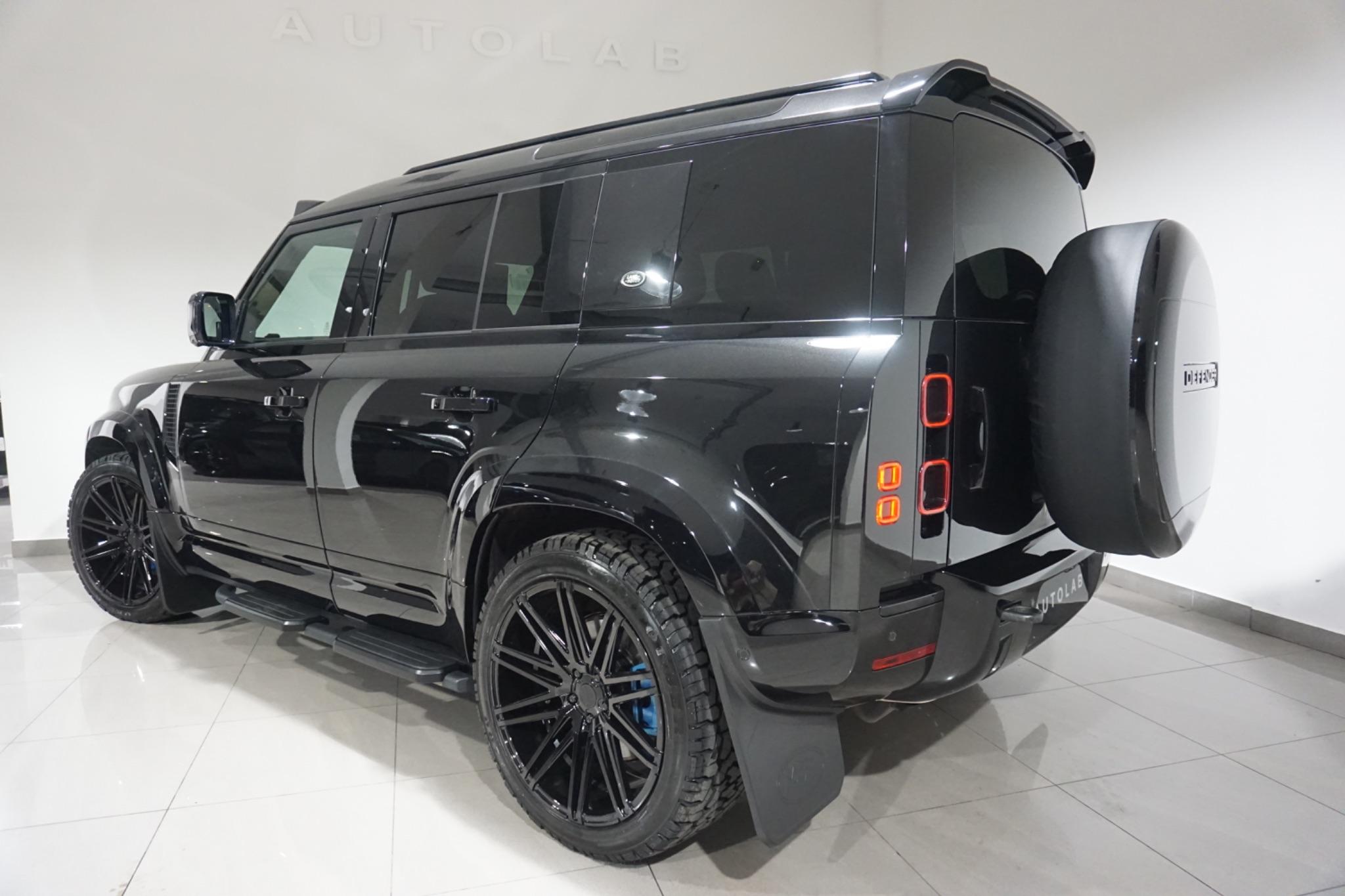 Land Rover Defender 110 3.0 D250 MHEV X-Dynamic HSE Auto 4WD Euro 6 (s/s) 5dr
